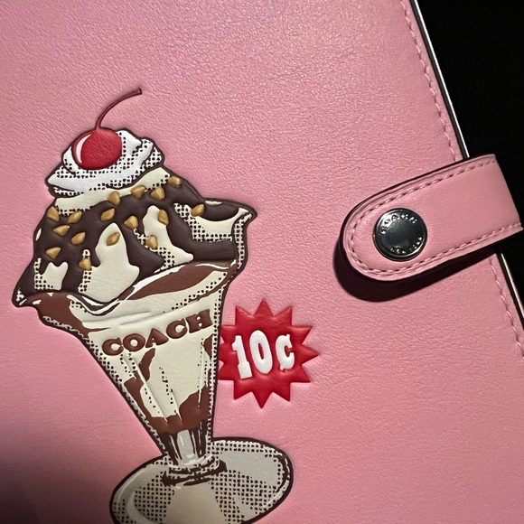 Coach Sundae Notebook - Picture 2 of 3